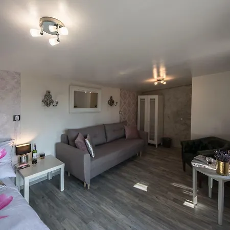 5 Krokow Bed & Breakfast